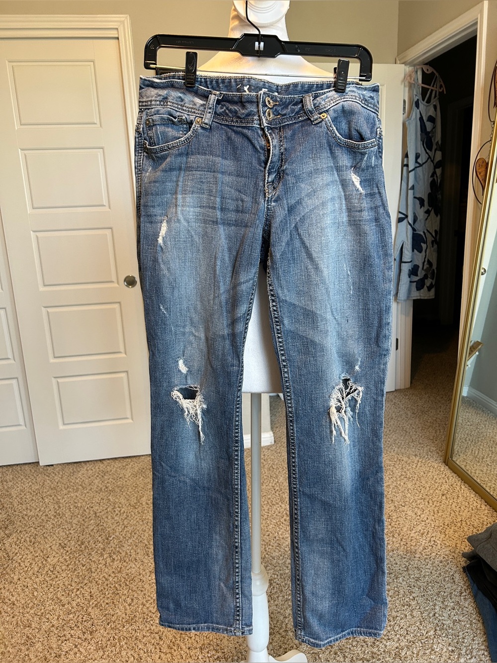 Express Boyfriend Jeans Y2K Distressed Medium Wash Size 8